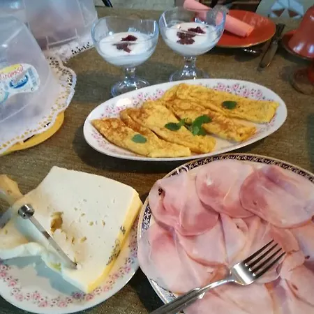 The Garden Bed & Breakfast 3*
